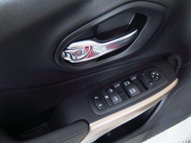 2017 Jeep Cherokee 4x4 Limited 4dr SUV